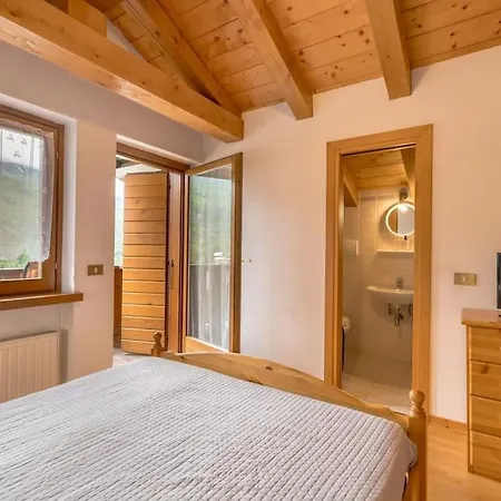 Apartament Dolomiti Skyview Duplex With Private Park -20' Cortina *