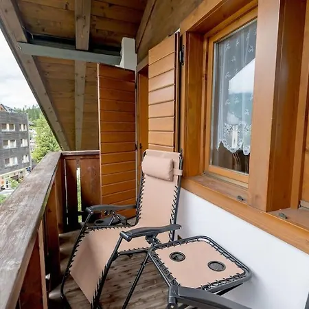 Apartament Dolomiti Skyview Duplex With Private Park -20' Cortina Borca di Cadore